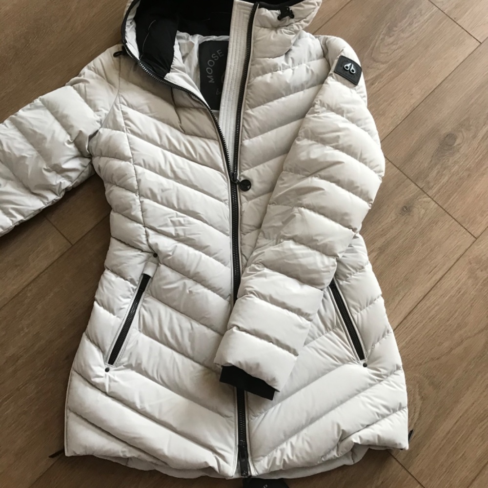 Moose Knuckles jacket - Picture 6 of 10